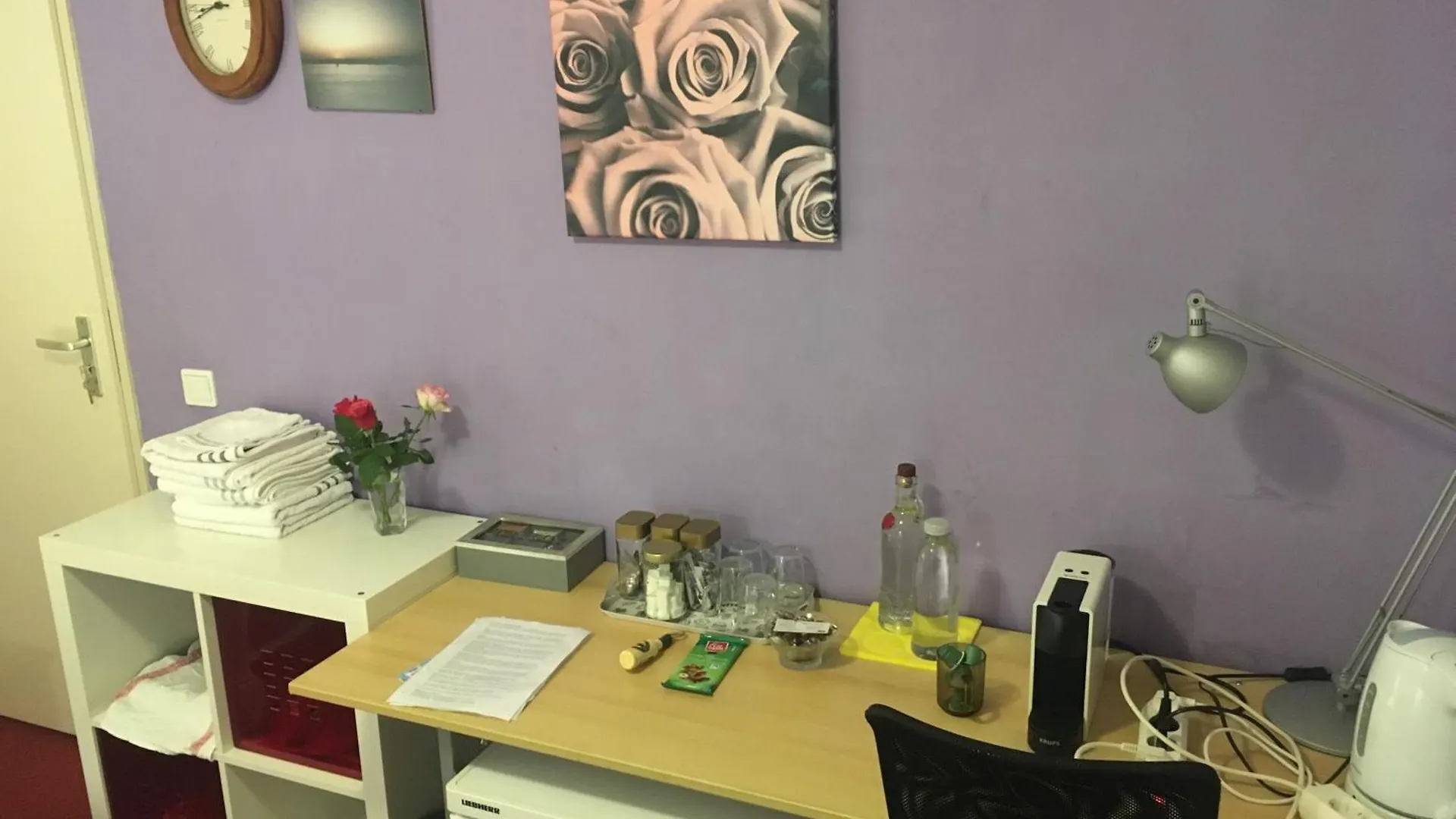 ** Bed & Breakfast Wim'S Place Schiphol Amsterdam Airport Hoofddorp Netherlands